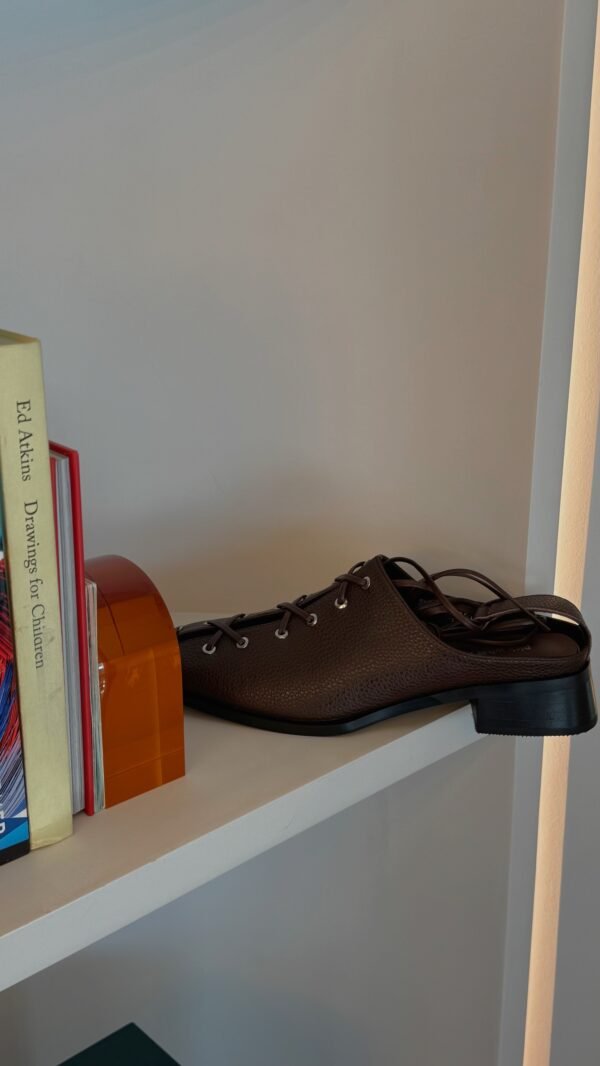 Sandal Lace Up