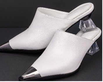 Classic Heels White