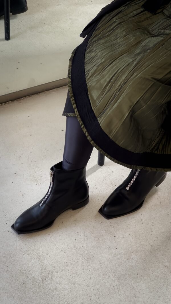 Black square boots