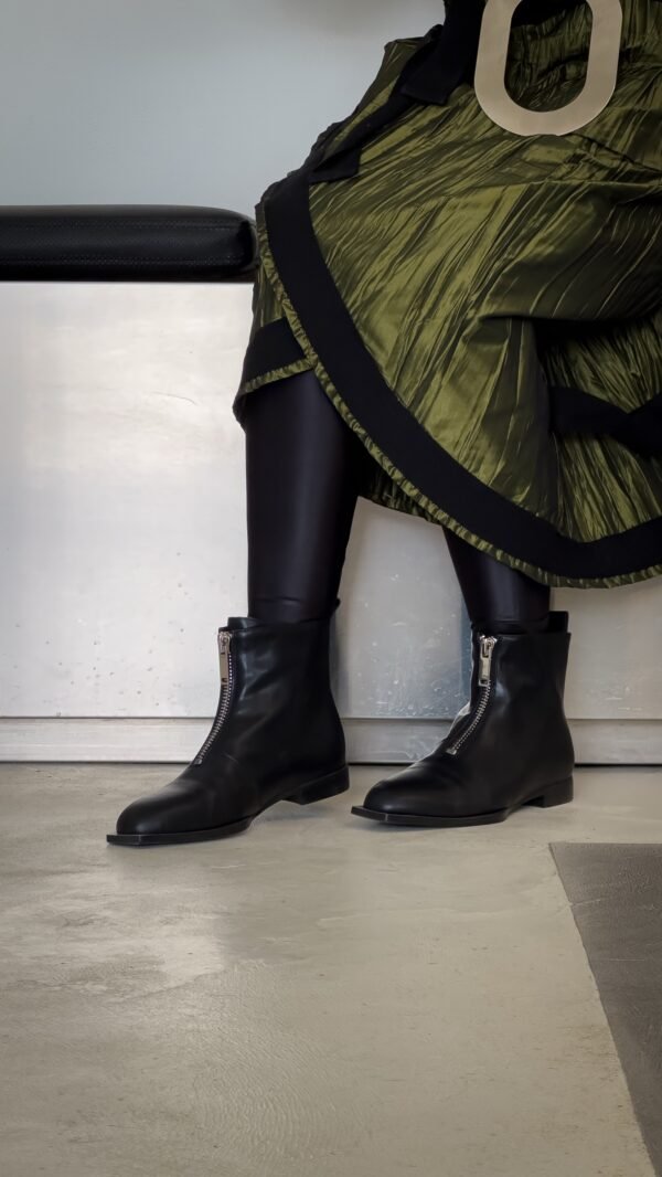 Black square boots