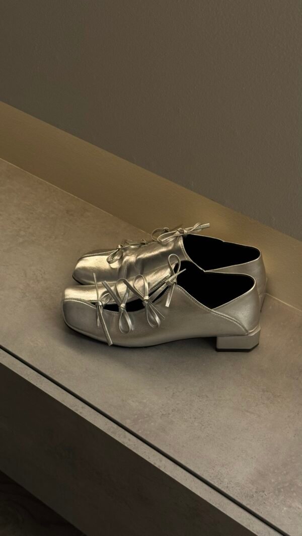 Ribbon silver