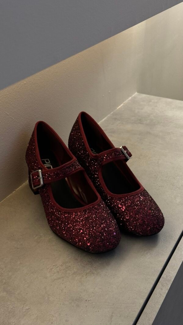 Marry Jane burgundy heels
