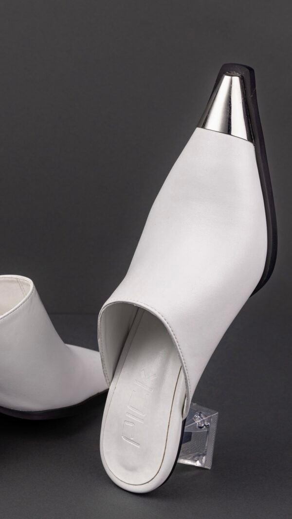 Classic Heels White