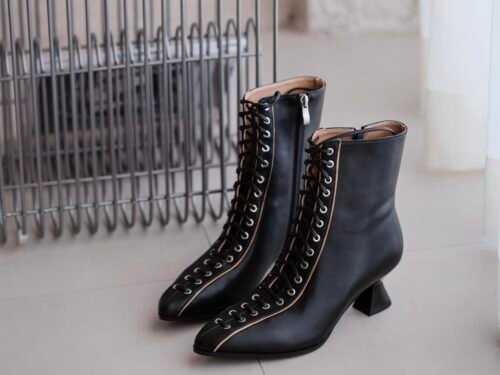 img_2437-3 Black Kitten Boot