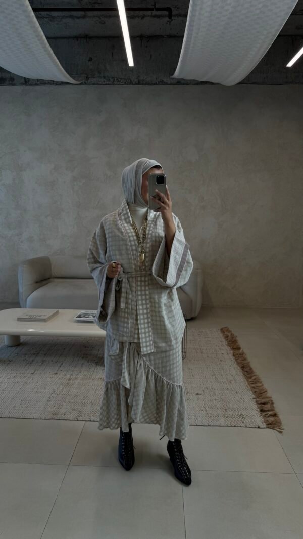 img_1492-3 Atelier Écru Set