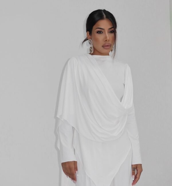 White Flow Top
